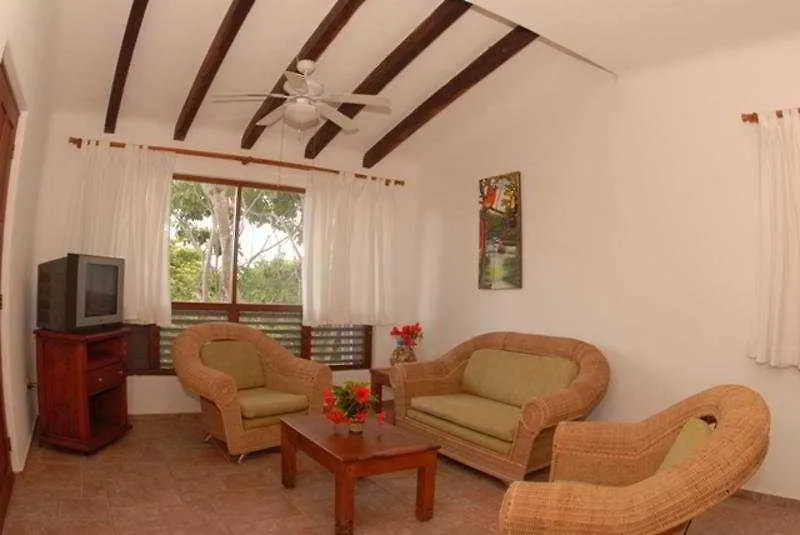 **  Casa Iguana Hotel Playa del Carmen Mexico